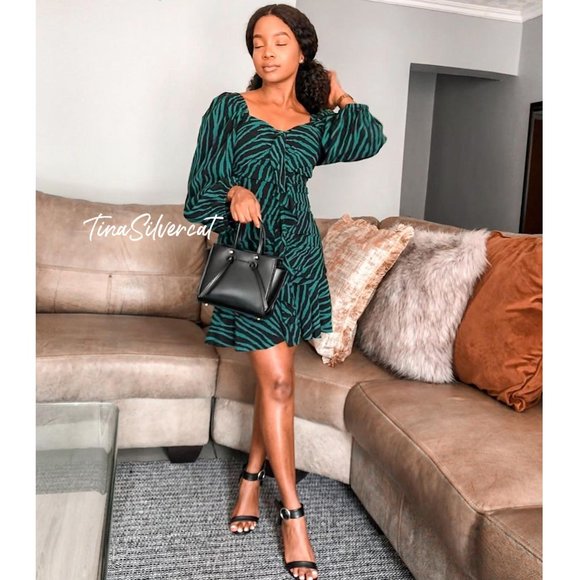 BLOGGER'S FAVE! Zara Ruched Mini Print Dress Green/Black NWT - Picture 12 of 16